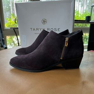 Taryn Rose ankle boots, size 11.